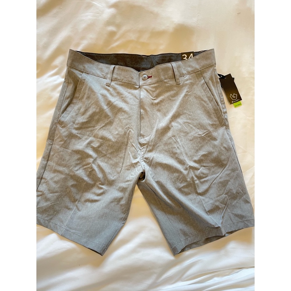 Men’s size 34 Burnside board shorts (quick drying , stretchy shorts)